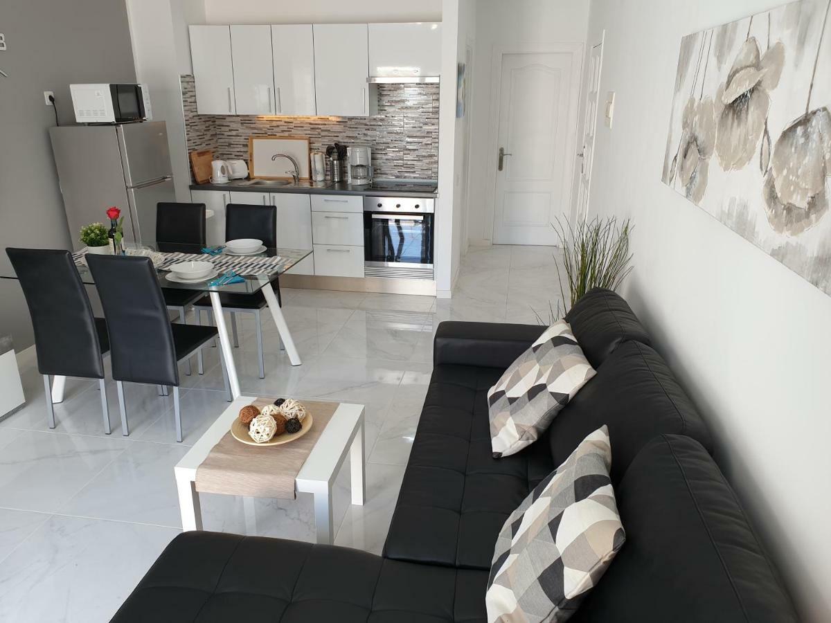 Casa Las Flores With Heated Pool, Only 490 Meters To The Beach, Balcony, Wifi Arona  Exteriér fotografie